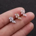 Magnifiques boucles d'oreilles clous en zircone feuille argent or rose vue détaillée. - No.7 Style Feuille / 0.8x6mm / Argent