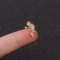Boucle d'oreille piercing cartilage zircon pentagramme acier dore, variante minimaliste. - No.8 Style Cluster Fluide / 0.8x6mm / Or