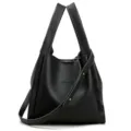 Bolso cubo de cuero negro texturizado con asas superiores y correa cruzada ajustable. - Negro
