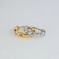 Gold- und silberfarbene Mini-Creolen mit funkelnden Zirkoniasteinen Ohrringe Variante. - Exquisite Texturierter Stil (Stil 10) / Silber