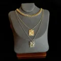 Multi-layer ketting set met gouden grove ketting en zilveren gehamerde vierkante hangers chic. - Zilveren Vierkante Ketting Set (40#) / 3-delige set / Goud