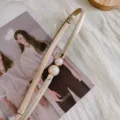 Ceinture fine en cuir élégante dotée d'une boucle à double perle chic pour tenues féminines. - Or