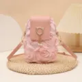 Rosa Rosen Umhängetasche für Handys mit Perlenquaste und niedlichem Katzenohren-Design. - Rosa