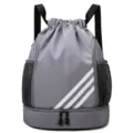 Zaino sportivo grigio con scomparto inferiore, grande borsa da palestra per uomo e tempo libero. - Grigio