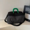 Sac de voyage noir à carreaux avec poignée verte, grand sac de sport léger pour voyage. - Noir
