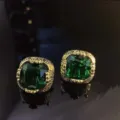 Vintage Barock quadratische grüne Edelstein Ohrringe mit verziertem Goldmetall Rahmen. - 63# Gold- & grüne Ohrringe mit S925 Silberstecker (echtvergoldet)
