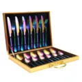 24-delige regenboog RVS bestekset geleverd in een luxe gouden geschenkdoos voor thuis. - AB Wit