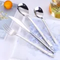 Set di posate in acciaio inossidabile stile coreano coltello forchetta cucchiaio cucina - Set In Confezione Regalo / Set argento da 4 pezzi in confezione regalo