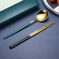 Edelstahl Besteckset gruen gold Loeffel und Staebchen tragbar Kueche Geschirr Set - Grün-goldene Löffel- & Stäbchen-Sets
