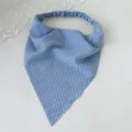Pañuelo triangular a cuadros azul y blanco diadema elegante accesorio para el cabello versátil - Talla Extendida / Cuadros Azules