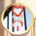 Pendente acchiappasole in cristallo cuore rosso con prismi pendenti per decorazione giardino. - Cuore Rosso