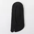Women black cotton split toe invisible socks summer shallow non-slip low cut two toe boat socks - One Size / Black