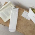 Witte katoenen slouch sokken voor dames, comfortabele casual sokken voor dagelijks gebruik. - Puur wit