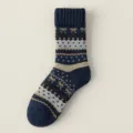 Retro Damen Winter Wollsocken mittelhoch, dicke warme ethnische Strickstrümpfe mit Schleife. - Einheitsgröße / Marineblau