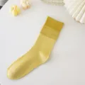 Calcetines de algodón amarillo degradé de media caña para mujer, ideales para deporte y ocio. - Talla única / Puño de Calcetín Amarillo