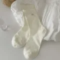 Weiße Baumwolle Spitzen JK Socken süße Ballett Stil Damen Strümpfe für Frühling Sommer. - Einheitsgröße / Weißer Knopf