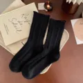Schwarze japanische Wollmischung Socken für Damen, Winter verdickte Rüschenkante warme Stiefelsocken. - Einheitsgröße / Schwarz