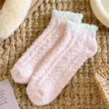Flauschige Kuschelsocken für Damen, warme dicke Anti-Rutsch Bettsocken Wintersocken. - Einheitsgröße / Rosa
