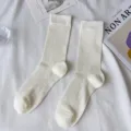 Solid color ribbed women's socks, comfortable cotton-feel breathable short socks for daily wear. - One Size / Cream White