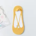 Calzini invisibili estivi in seta di ghiaccio da donna, calze basse antiscivolo. - Taglia unica / Giallo
