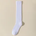 Einfarbige helllila Korallenfleece Wadenstrümpfe für Damen, warme flauschige Wintersocken ideal. - Einheitsgröße / Hellviolett