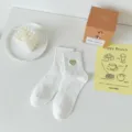 Weisse Damen Socken mit gruener Herz Stickerei und Love Motiv im taeglichen Freizeitstil Neu. - Einheitsgröße / Weiß