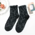 Damen Retro Rüschen WadenSocken dunkelgrau Blumen Paisley Muster gemütlich Frühling Alltag Wear - Einheitsgröße / Schwarz