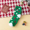 Green fuzzy Christmas socks for women, thick plush winter floor socks with cartoon embroidery. - One Size / Green Santa Claus