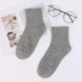 Chaussettes courtes unies en coton pour hommes et femmes, respirantes, confortables, style. - Taille unique / Gris
