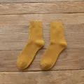 Einfarbige dicke Baumwoll Socken für Herren, bequeme warme Wintersocken für den Alltag. - Einheitsgröße / Gelb