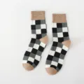 Chaussettes mi-mollet à carreaux rétro pour homme en coton noir, blanc, gris et kaki. - Taille unique / Manchette Café