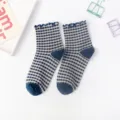 Vintage karierte Rüschen Baumwollsocken Wadenlänge für Damen, retro blaue Strümpfe. - Einheitsgröße / Kleiner Karo-Stil / Marineblau