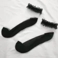 Transparente Spitzen-Kristallsocken für Damen, atmungsaktive Sommer-Kurzsocken mit Rüschen. - Einheitsgröße / Perlenrand-Stil / Schwarz