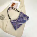 Modische Damen Segeltuch Umhängetasche, blaues geometrisches Muster, schwarzer Riemen. - Stil 2 Blau