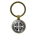 Heiliger Benedikt Medaille Schlüsselanhänger Detail, Vintage Bronze Glas Cabochon Anhänger. - Bronze Stil 6