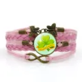 Bracciale multistrato in pelle intrecciata rosa con trifoglio portafortuna e bel ciondolo - Stile Quadrifoglio Good Luck (4) / Rosa