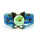 Bracciale quadrifoglio in pelle intrecciata multistrato vintage con cabochon in vetro. - Stile 1 / Blu