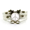 Bracciale in pelle intrecciata multistrato vintage con margherita simbolo di pace e farfalla boho - Bianco-Stile 7