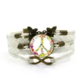 Bracciale in pelle intrecciata multistrato vintage con segno della pace floreale e farfalla. - Bianco-Stile 8