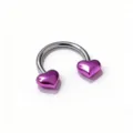 Heart septum ring detail shot showing the purple heart ends and polished steel bar. - Purple Double Heart Horseshoe Ring (01552) / 1.2*10mm