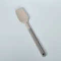 Silikon Backspatel mit zweifarbigem Griff Cremeschaber fuer Kuechenhelfer in grau. - Khaki Flacher Kunststoffgriff