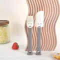 Silikon Spatel und Oelpinsel Set, Backwerkzeuge fuer Kuchentorte und Babynahrung Zubereitung. - Stehender Ölpinsel mit Smiley / Gebrochenes Weiß
