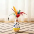 Jouet pour chat culbuto en bois de hêtre avec plumes colorées et motif ours mignon - Nouvel Ours Culbuto (Style Plume)