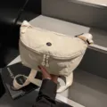 Casual νάιλον τσάντα χιαστί για γυναίκες, μοντέρνα καθημερινή τσάντα μισοφέγγαρο, μπεζ. - Ζαχαρί