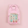 Primer plano detallado de uñas postizas lindas para niños con diseños de pasteles y fresas. - Pastel Divertido (ET041-B4) / 12 Pzs/Paquete (Con Pegamento Gelatina)
