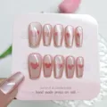 Uñas postizas hechas a mano con gel ojo de gato y tierno diseño de corazón rojo. - Señal de Latido del Corazón