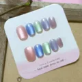 Uñas postizas hechas a mano con brillo de ojo de gato, set de uñas cortas de 10 piezas. - Caramelo de Arco Iris