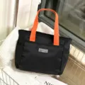 Zwarte nylon tote tas met helderoranje handvatten, casual werkhandtas voor dagelijks gebruik - 0908 Zwart