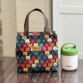 Cute cartoon bear print waterproof insulated lunch bag, portable commuter handbag for students. - 9494 Colorful Little Bear