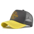 Gorra trucker Yellowstone Dutton Ranch, frente gris, visera amarilla, malla transpirable. - Ajustable / Amarillo/Gris